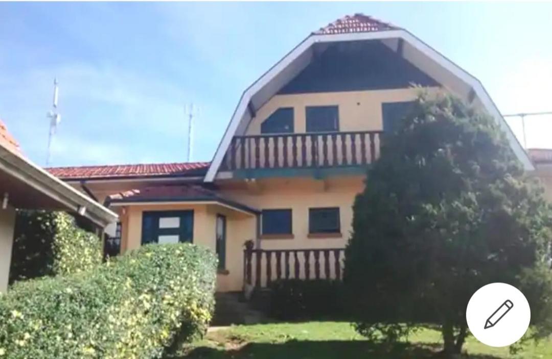 Suites Da Val Campos do Jordao Exterior photo